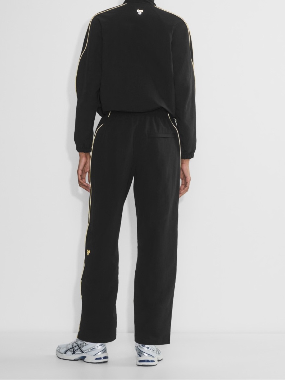 Victory Track Pant Aritzia - Picture 2 of 6